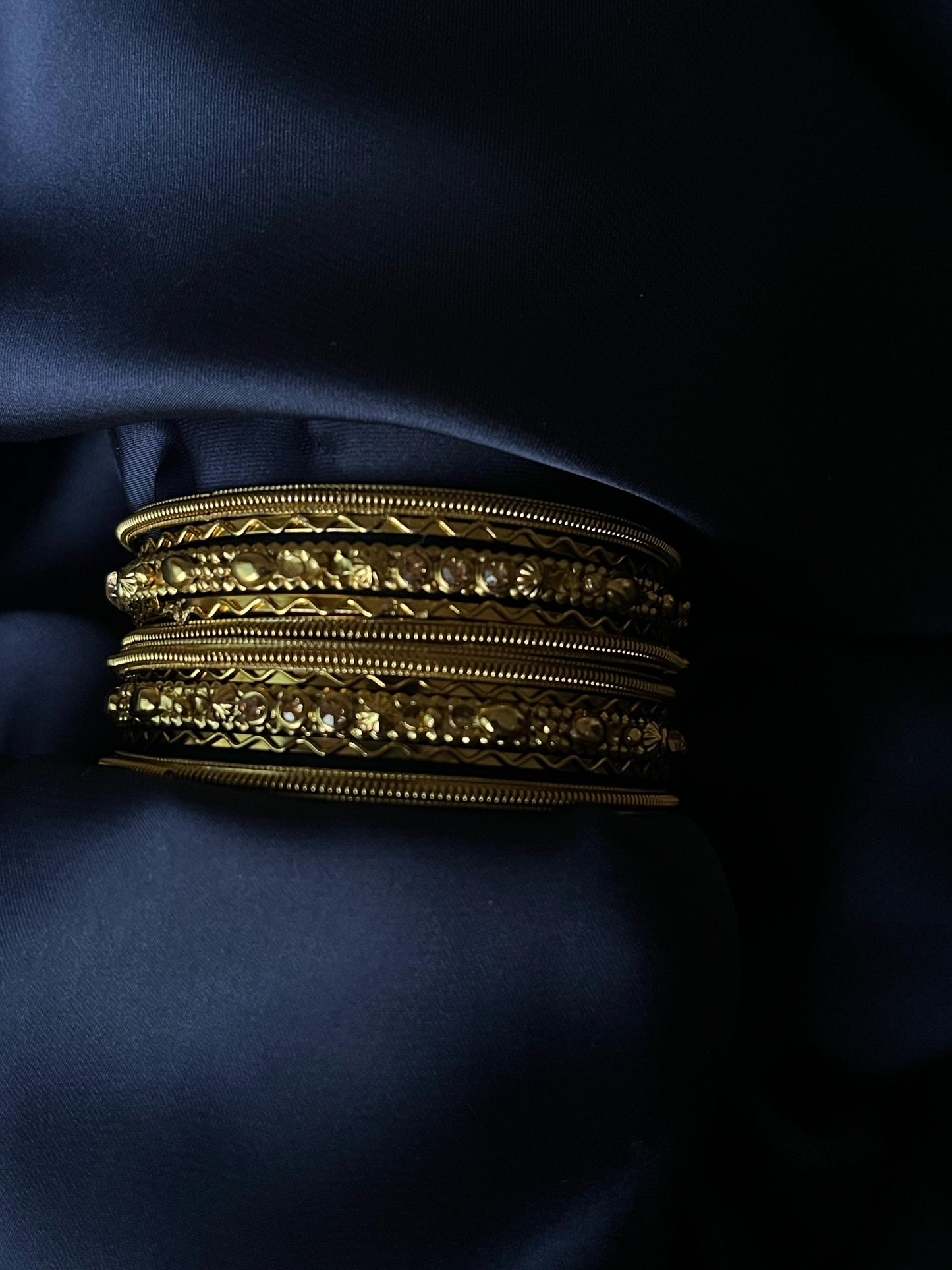 Gorgeous Golden Bangles Set