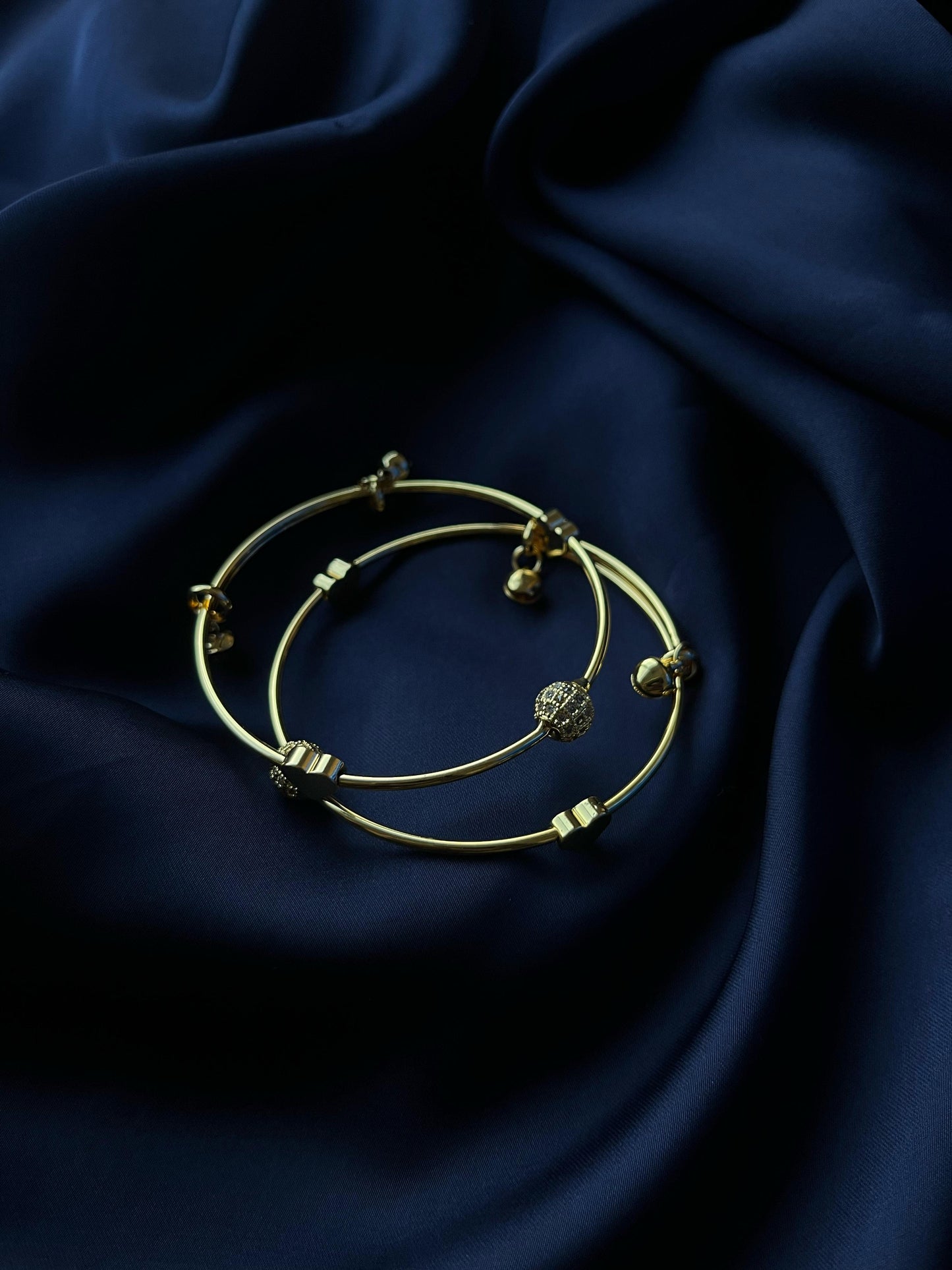 Light Golden Fashion Bangles – Set of 2