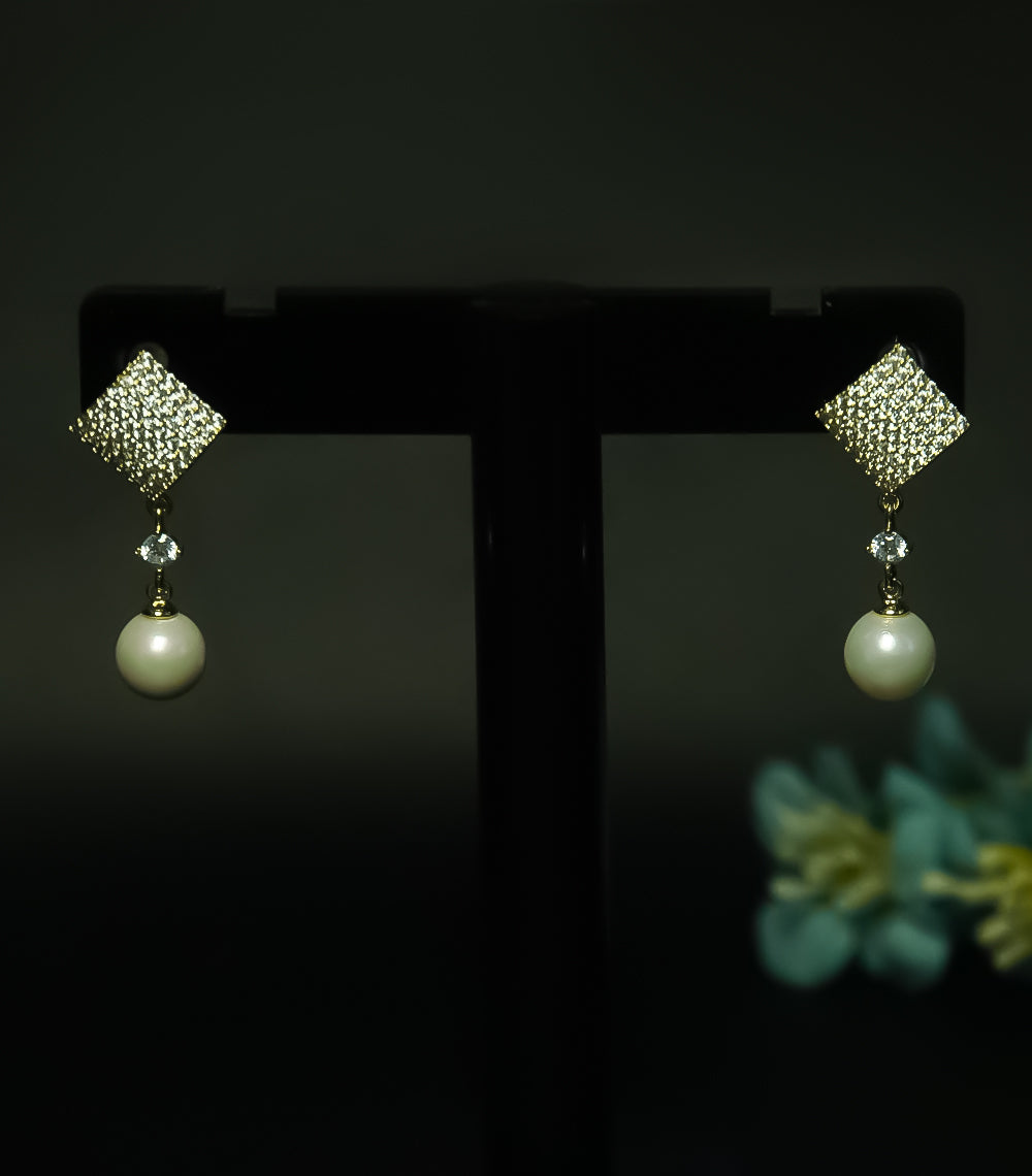 Silver Stone & White Pearl Earrings