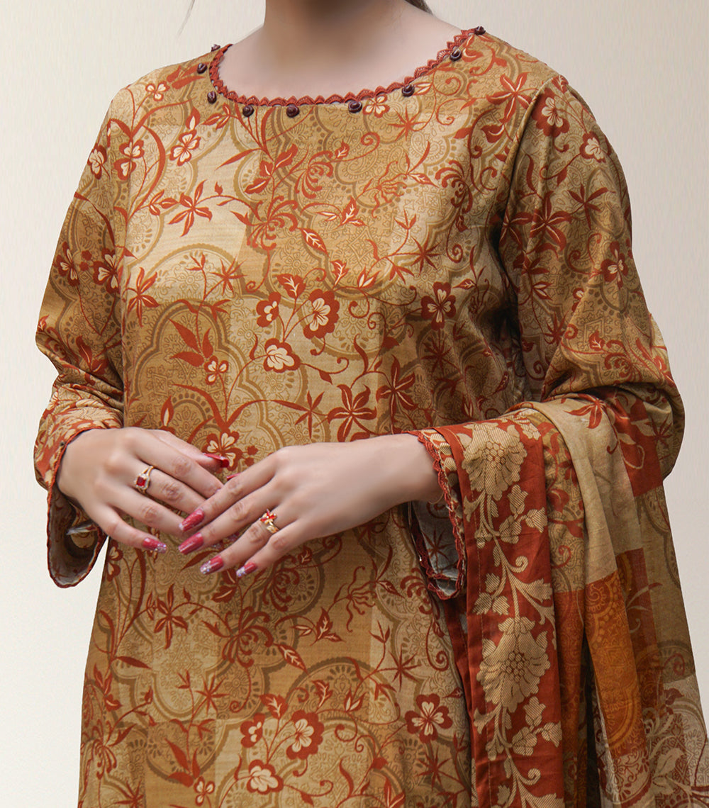 Aamira –  Bloom Essence Collection