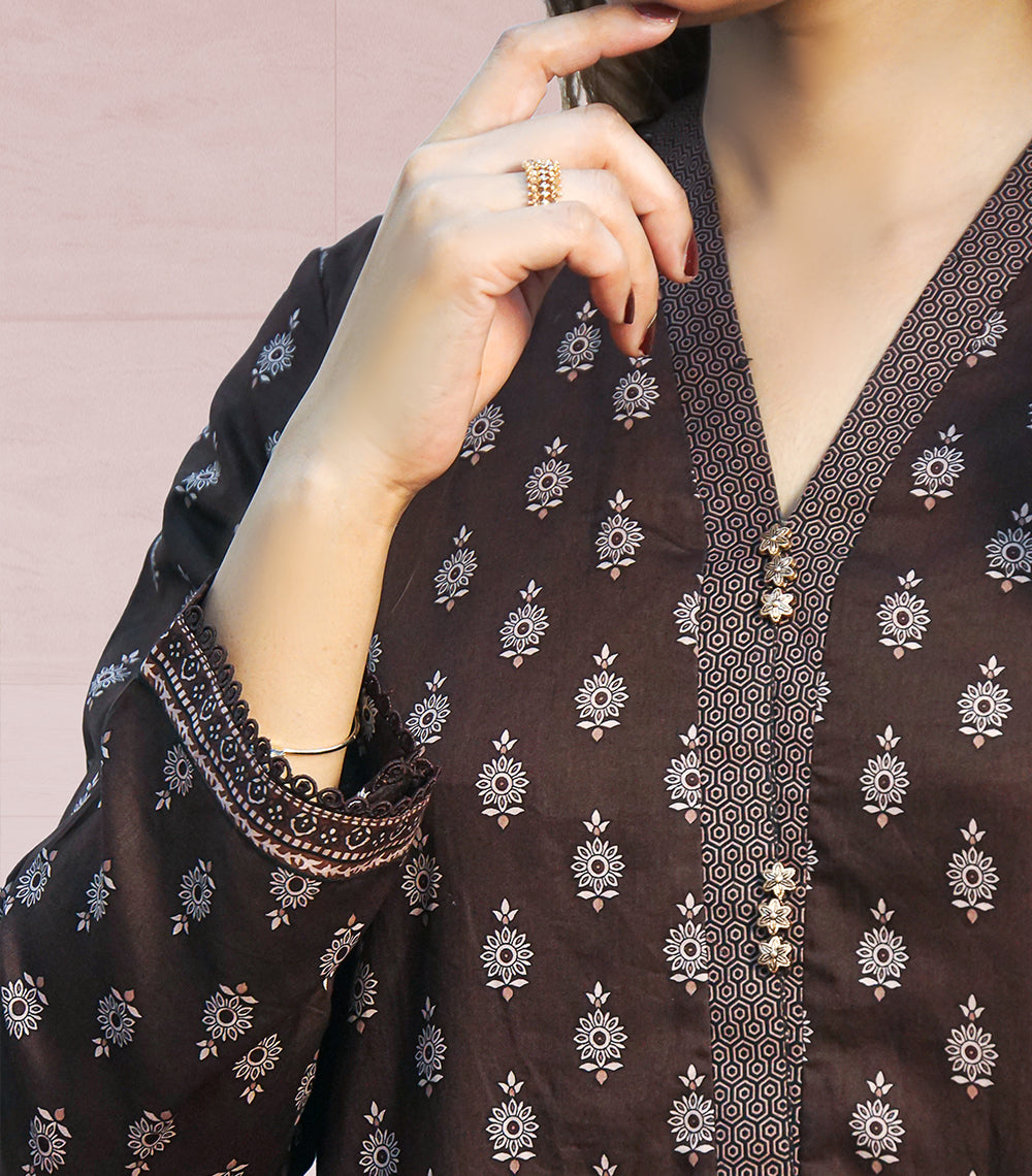 Noor – Monochrome Charm Collection