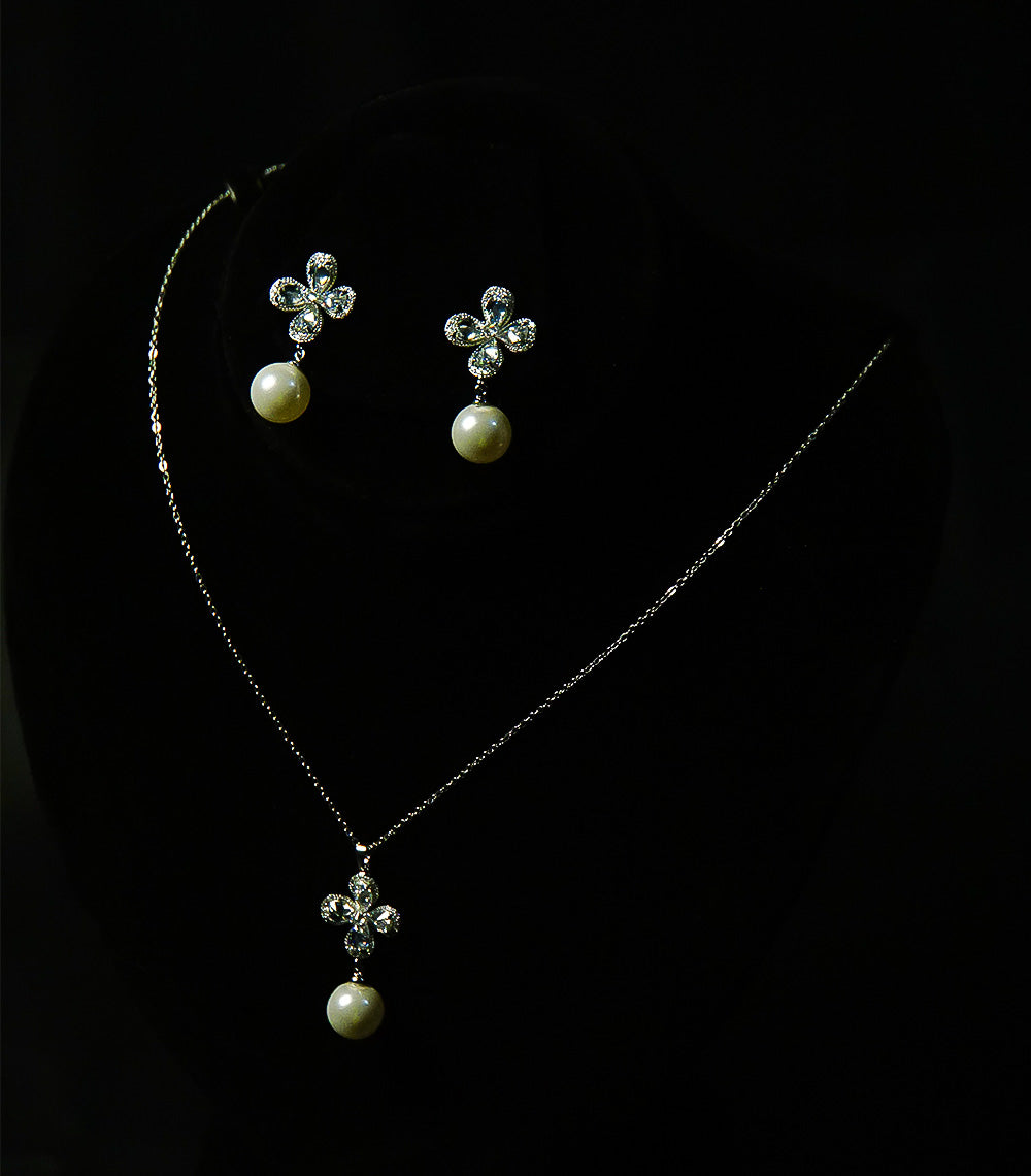 Silver Stone & White Pearl Jewellery Set