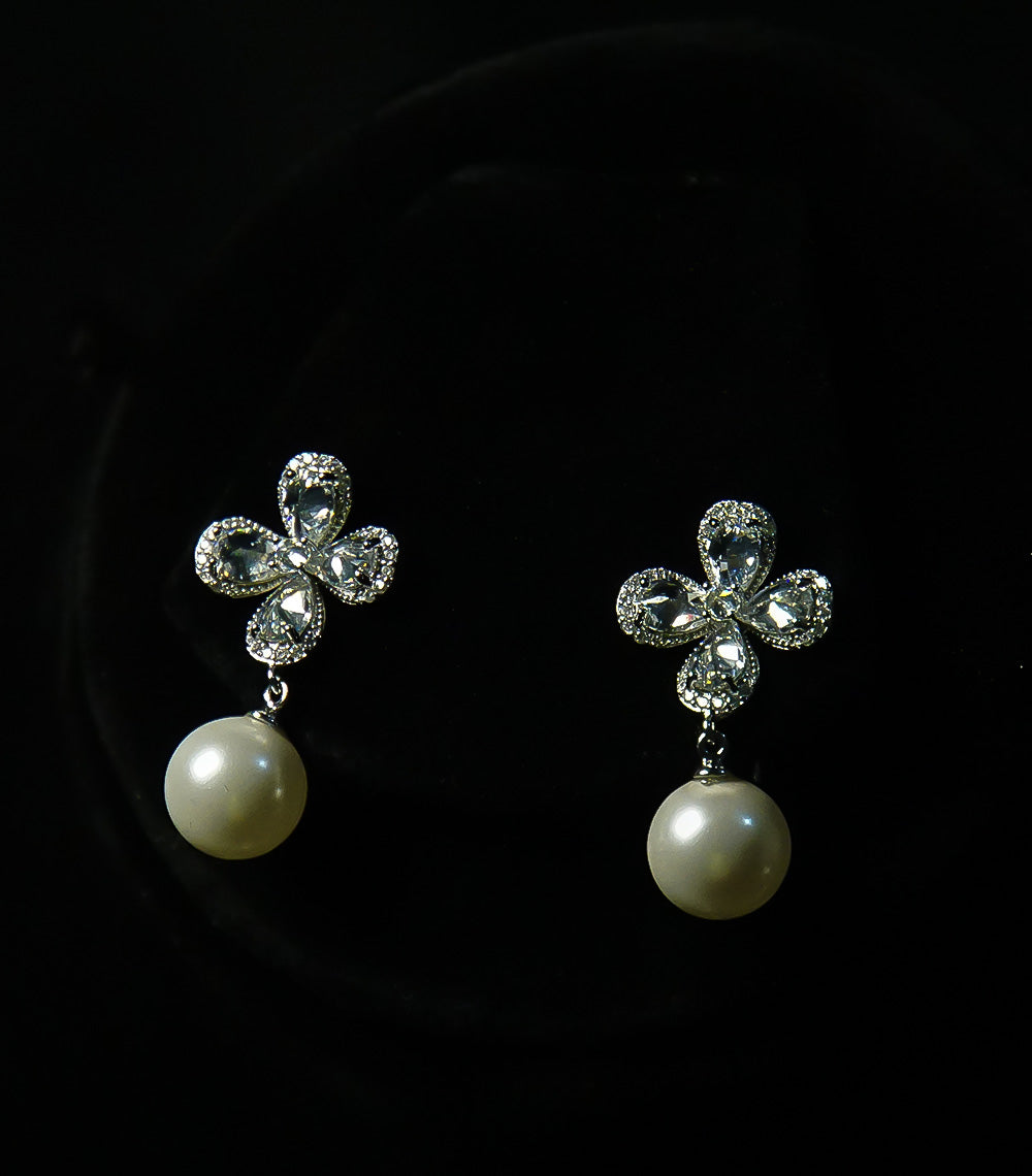 Silver Stone & White Pearl Jewellery Set