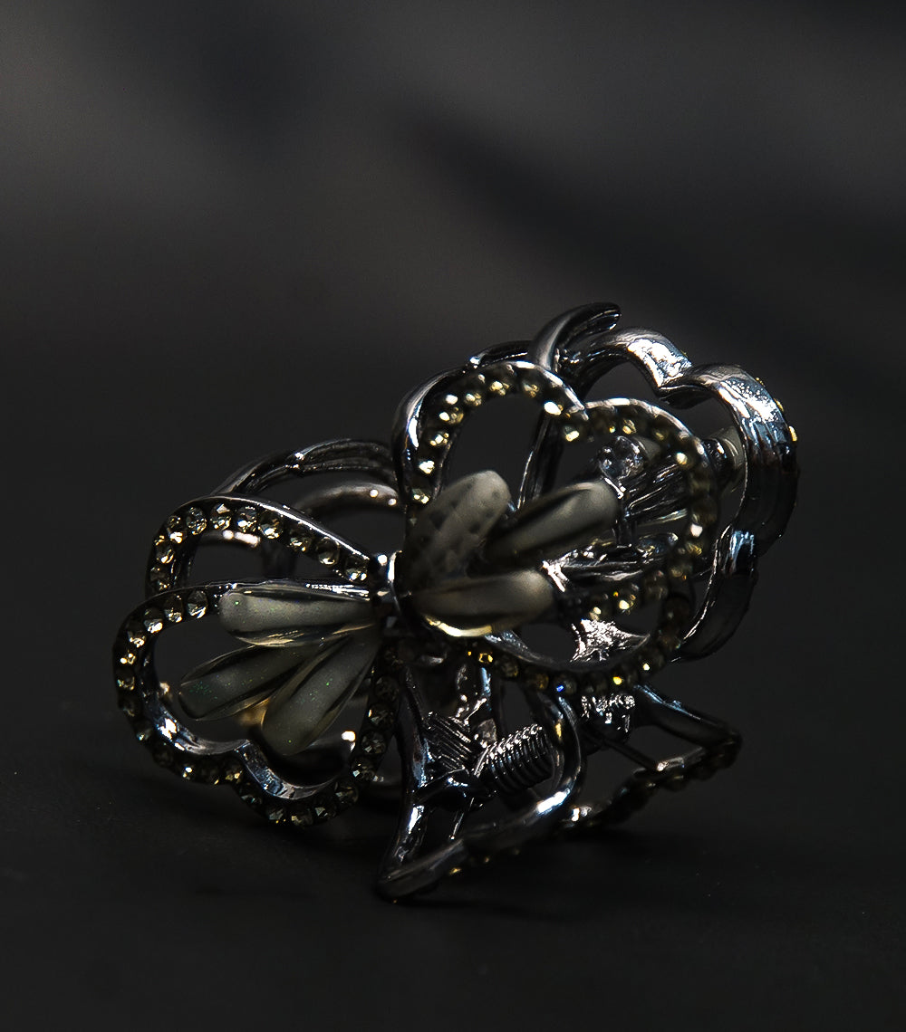 Silver Dull Catcher with White Resin Leaves