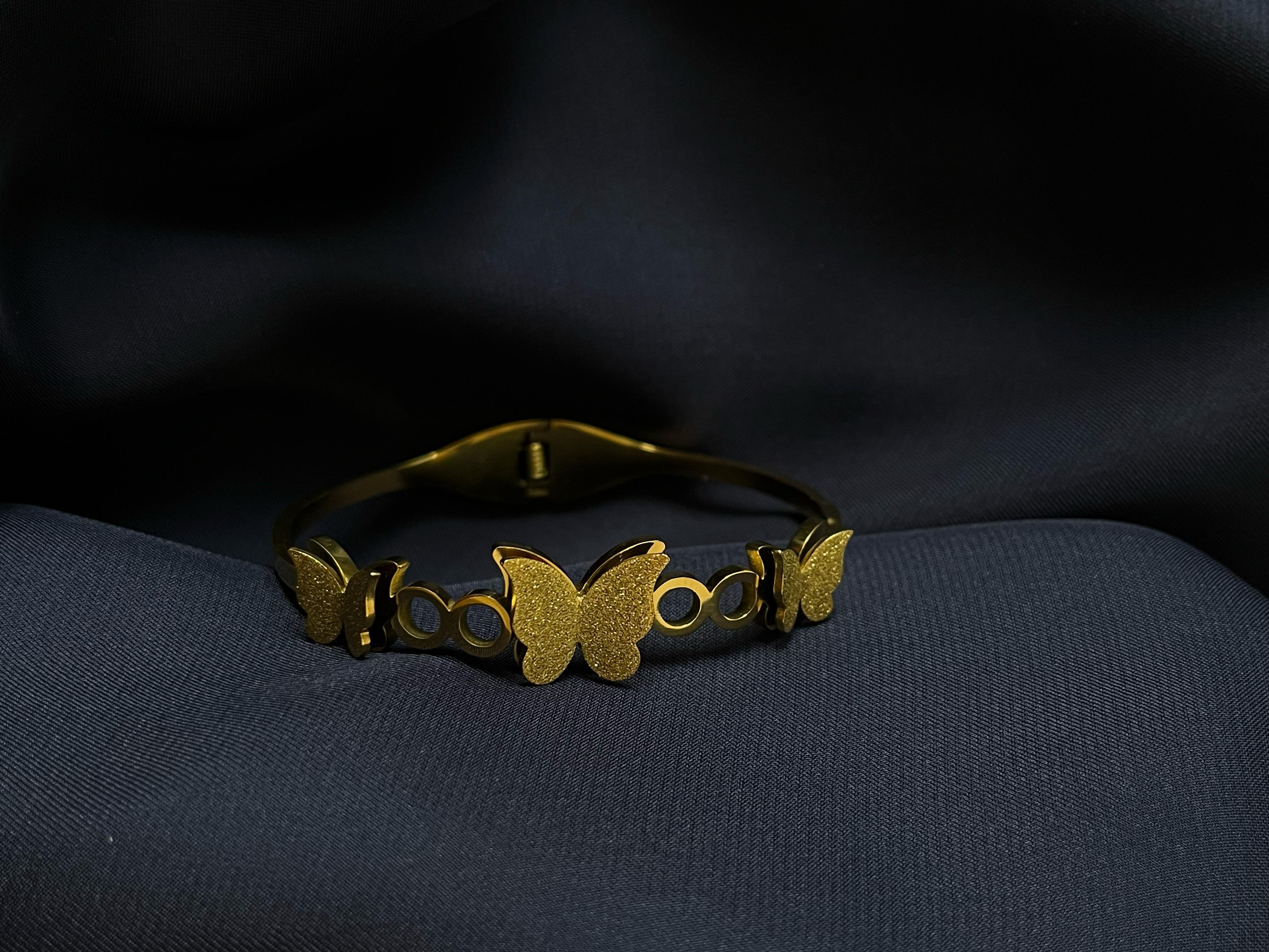 China Gold Butterfly Bracelet
