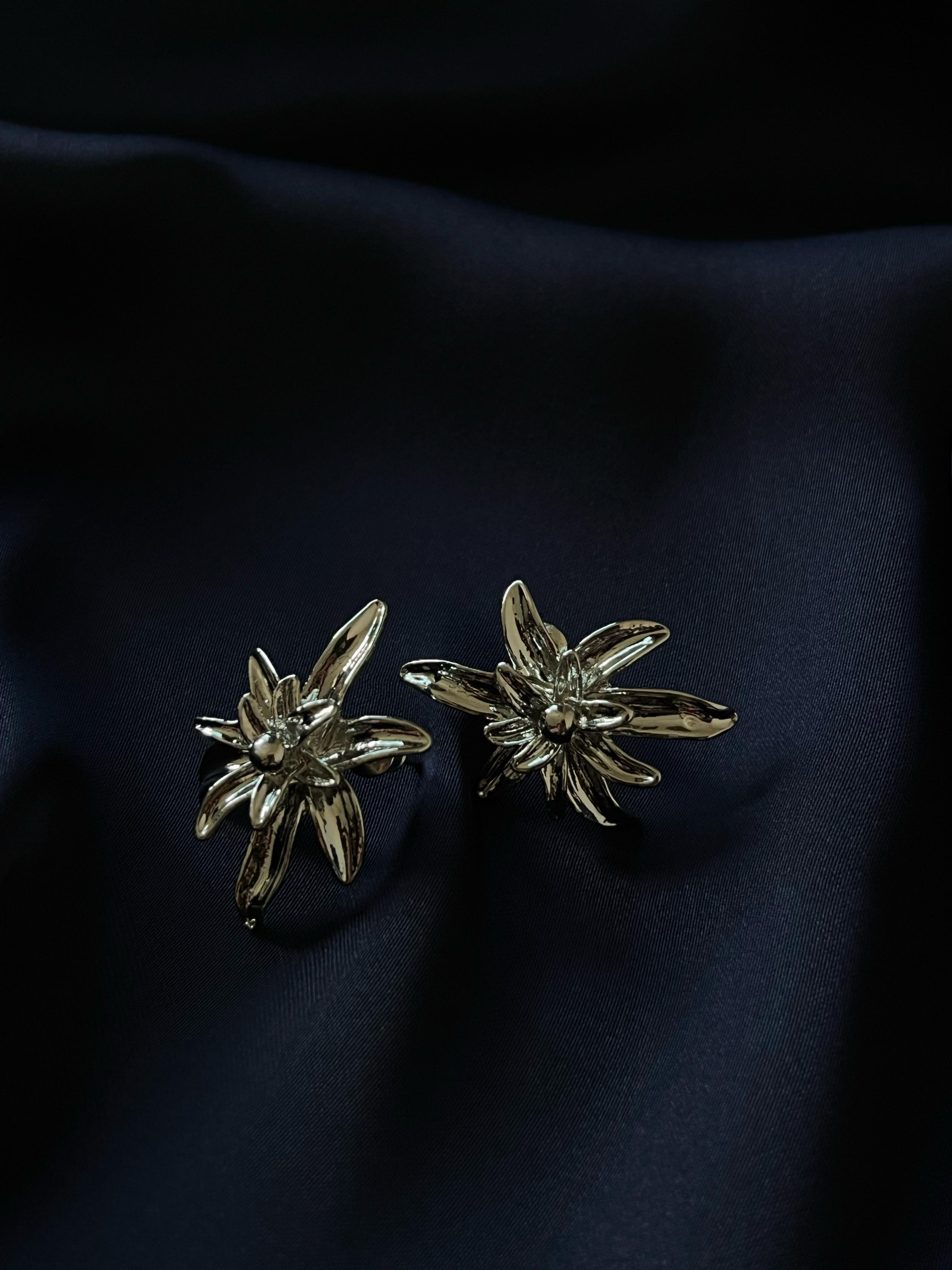 Heavy Silver Flower Ear Studs