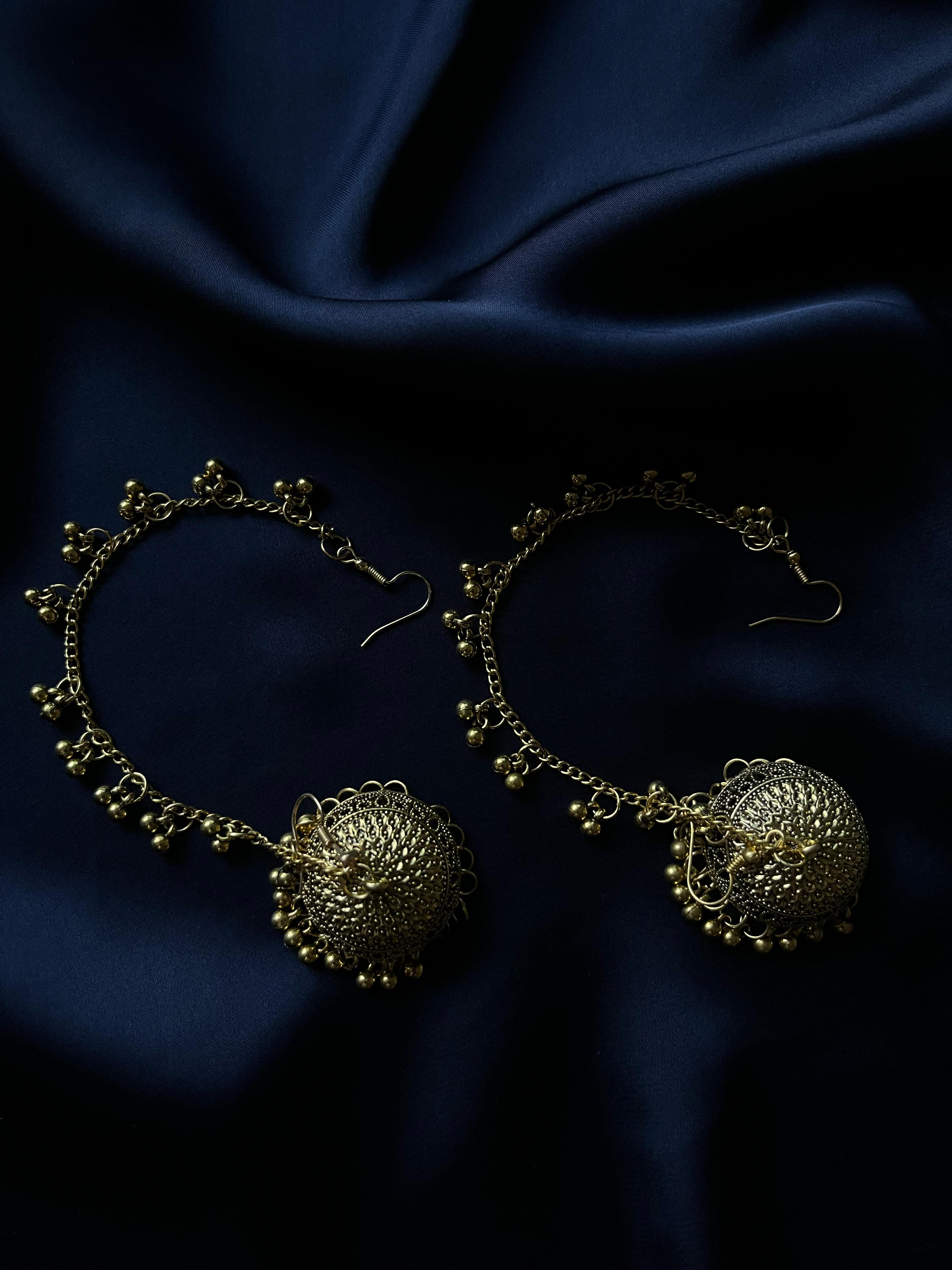Golden Jhumka with Sahary