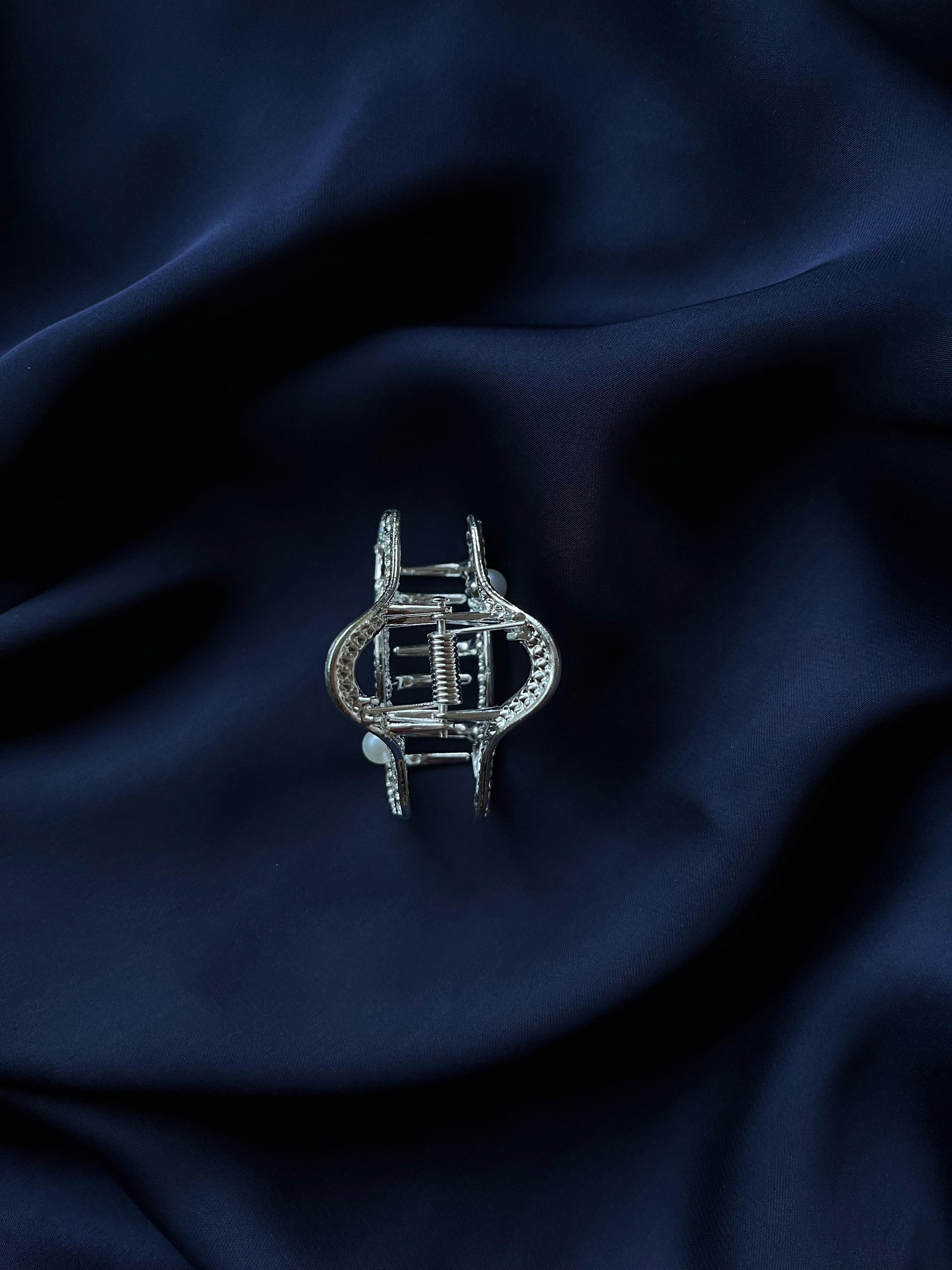 Silver Stone Hair Catcher