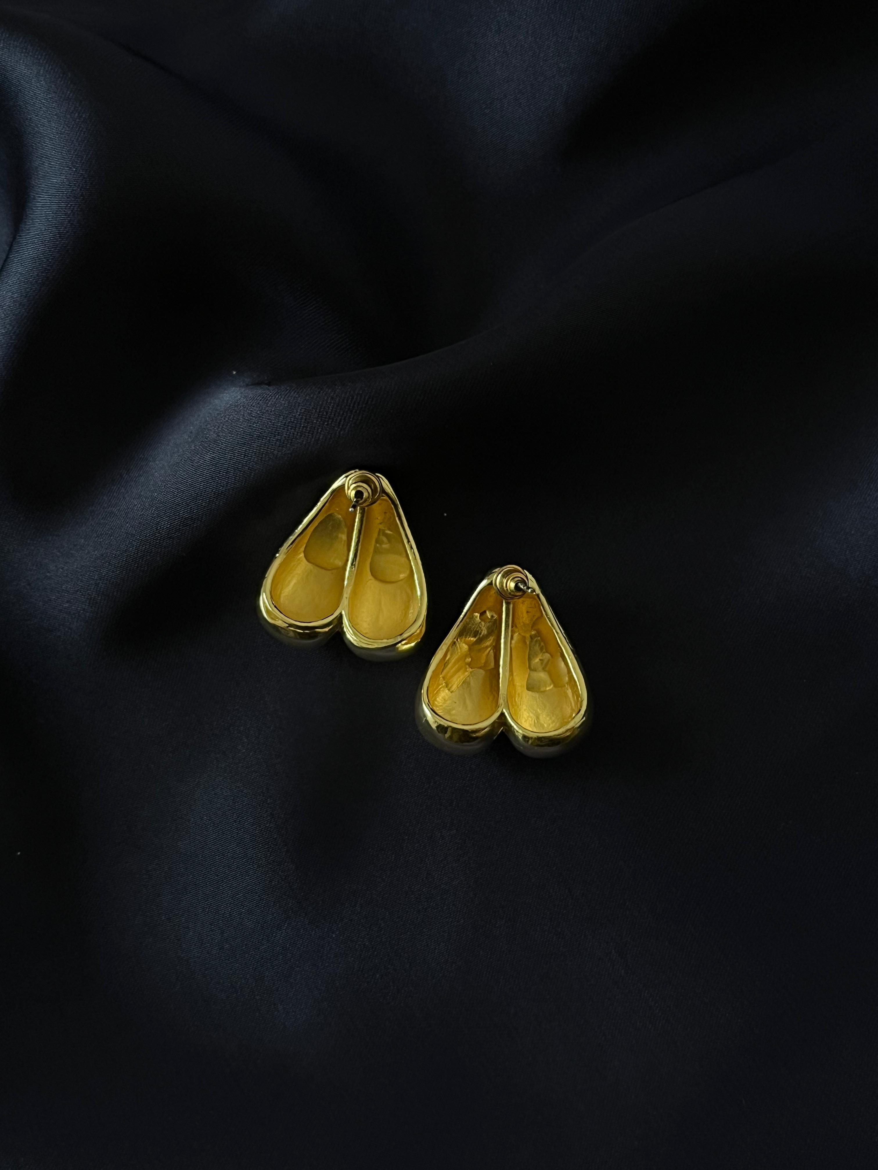 Golden Fashion Studs