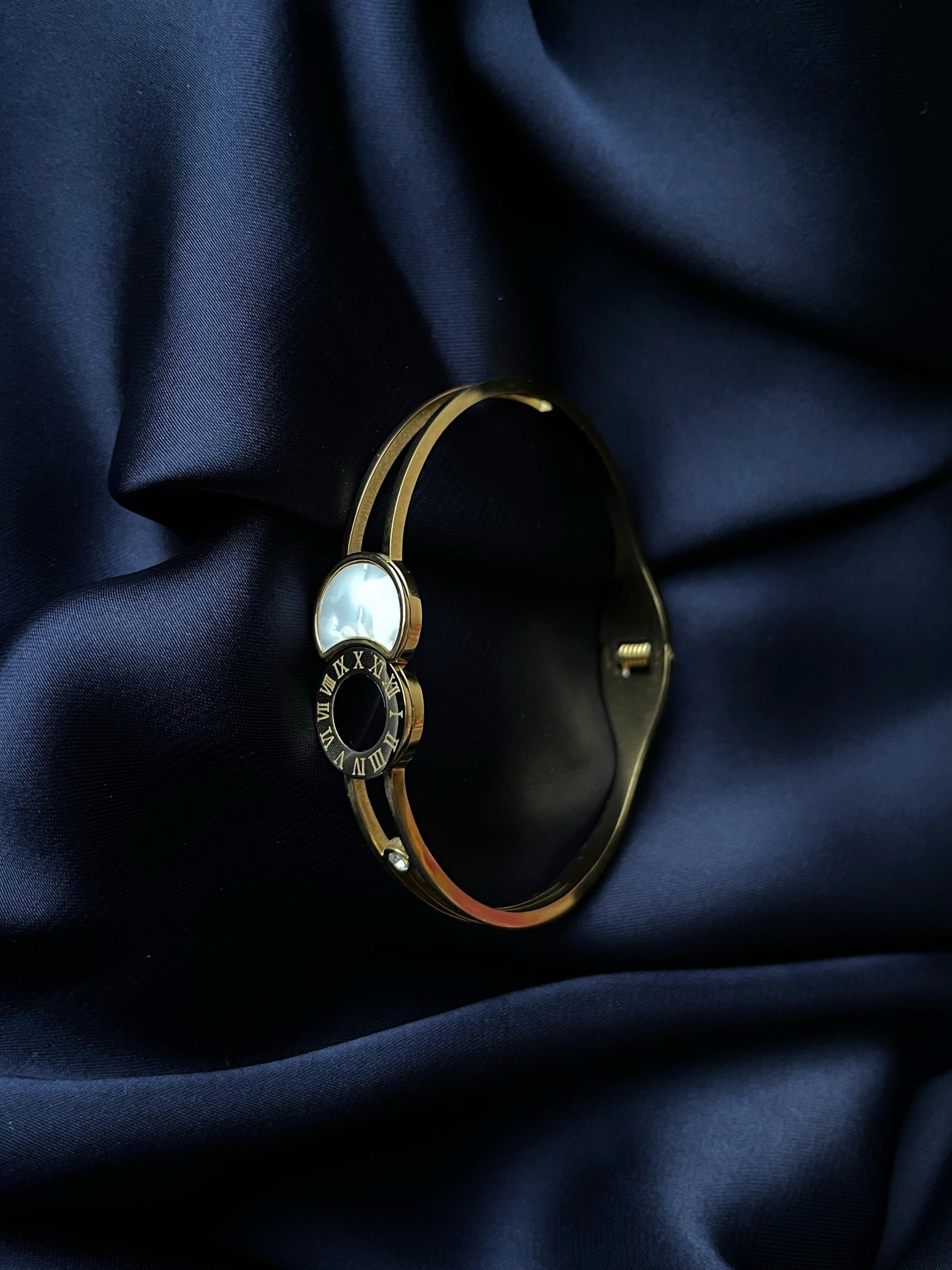 Golden Bracelet with White & Black Resin Pearls